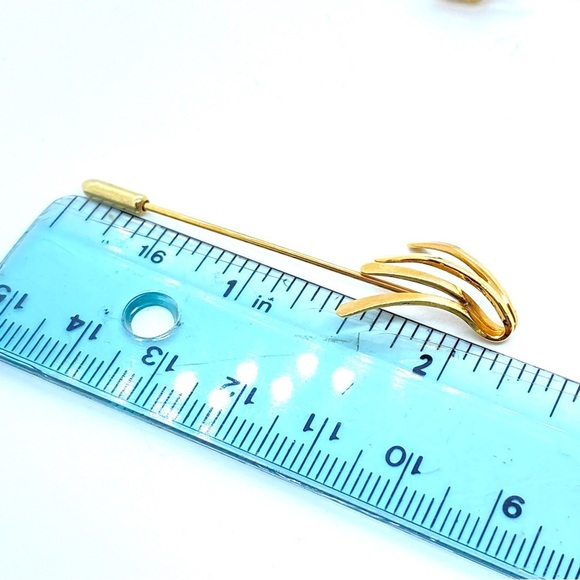 Goldtone Stick Pin Bundle AMWAY and Rhinestone Vintage - Picture 3 of 8